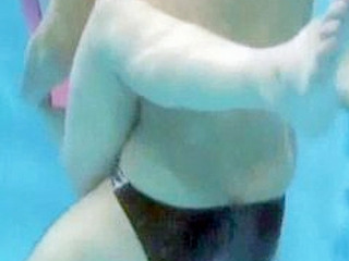 Japanese babe's wet and wild threesome in Tokyo hotel room