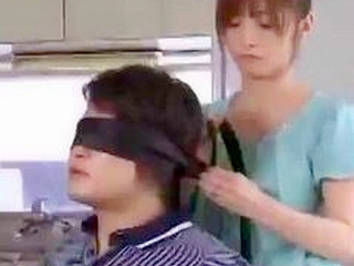 Stepbrother Kaedehana Fucks NanaSaki's Cock-hungry Naughty Stepmom